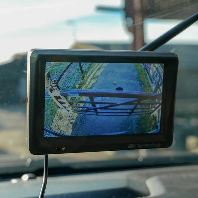 Wireless HD Trailer Camera & Monitor - WoofWear Technology