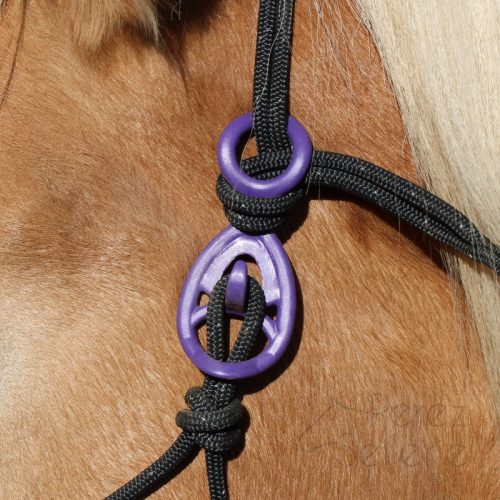 Halter Hooki - Easy Fastening & Breakaway for Rope Halters and Bridles - Natural Horse World