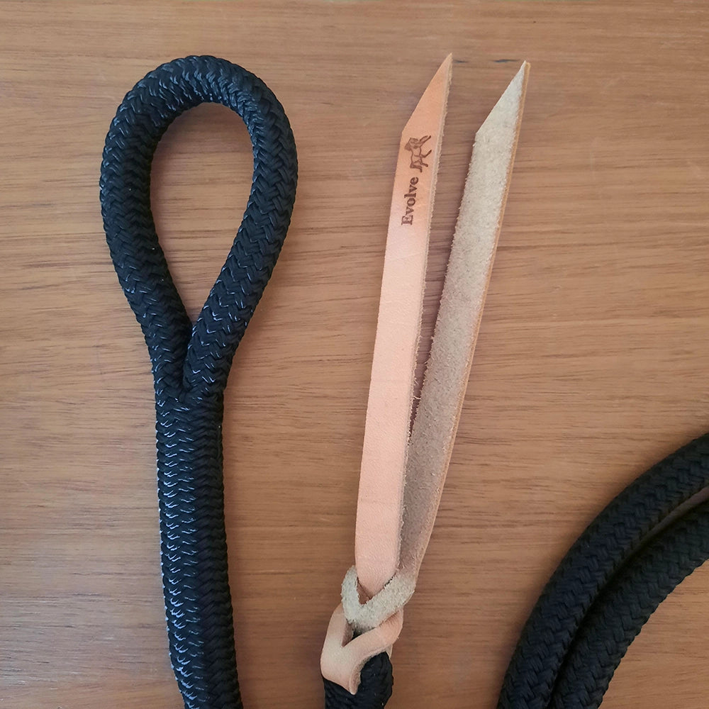 Ultimate Lead 12mm Clipless with Spliced Loop, by Evolve Equine